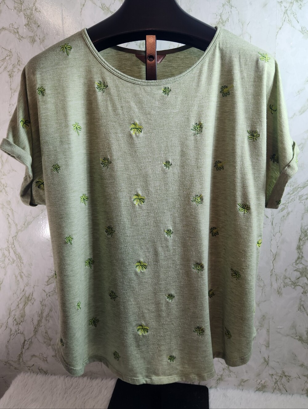 AMANA Soft Palm Trees Top